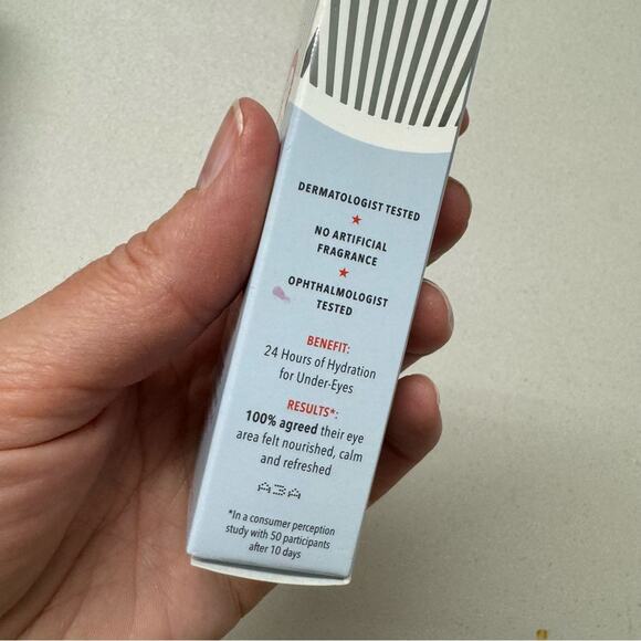 First Aid Beauty Hydrating Eye Cream Full Size New in Box Skincare Sephora - Picture 3 of 7